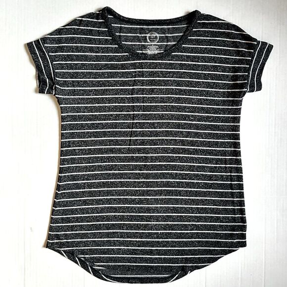 Maurices 24/7 Black & White Striped Short Sleeve Soft T-Shirt Women’s Size Small - Picture 1 of 6